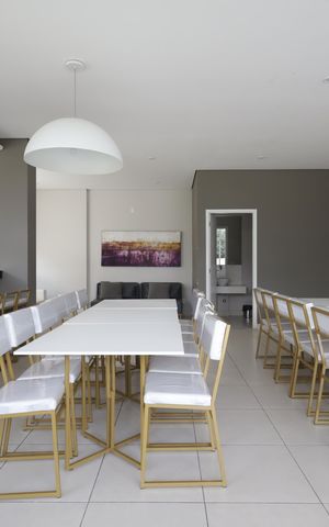 Apartamento à venda com 69m², 2 quartos e 2 vagasÁrea comum - Salão de festas