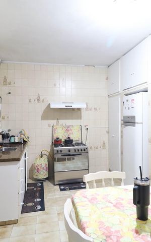 Casa à venda com 100m², 2 quartos e 3 vagas