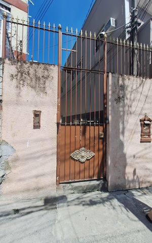 Apartamento à venda com 90m², 2 quartos e sem vaga Apartamento à venda com 90m², 2 quartos e sem vagaFachada