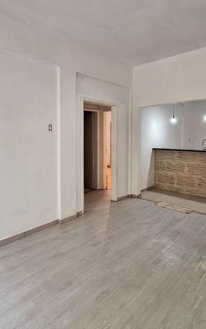 Apartamento à venda com 90m², 2 quartos e sem vaga Apartamento à venda com 90m², 2 quartos e sem vagaSala