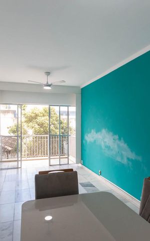 Apartamento à venda com 62m², 1 quarto e 1 vagaSala