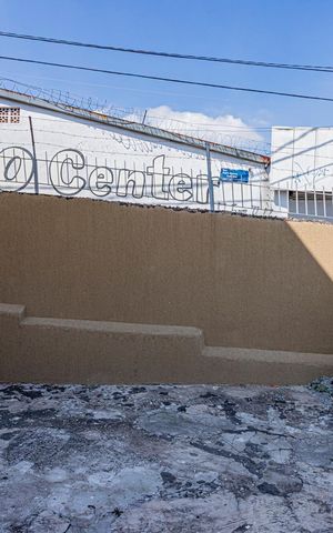 Casa à venda com 190m², 2 quartos e 1 vaga Casa à venda com 190m², 2 quartos e 1 vagaGaragem