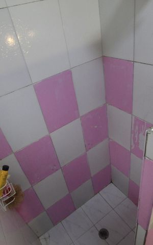 Casa à venda com 180m², 4 quartos e 2 vagasBanheiro da Suíte 2