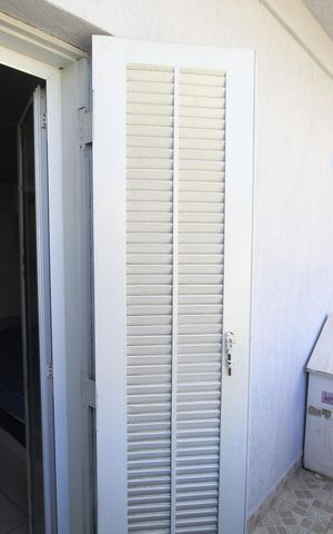 Casa à venda com 180m², 4 quartos e 2 vagasSacada Quartos 1 e 2