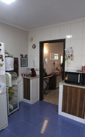 Casa à venda com 180m², 4 quartos e 2 vagasCozinha