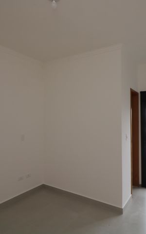 Casa à venda com 80m², 2 quartos e 2 vagasSuíte 2