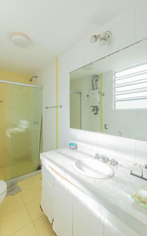Apartamento para alugar com 116m², 3 quartos e 2 vagasBanheiro