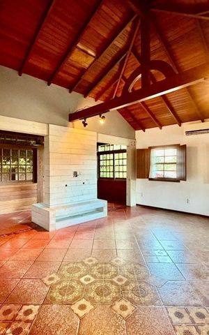 Casa para alugar com 506m², 4 quartos e 5 vagas Casa para alugar com 506m², 4 quartos e 5 vagasSala