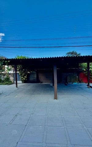 Casa para alugar com 506m², 4 quartos e 5 vagas Casa para alugar com 506m², 4 quartos e 5 vagasPiscina