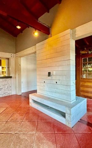 Casa para alugar com 506m², 4 quartos e 5 vagas Casa para alugar com 506m², 4 quartos e 5 vagasSala