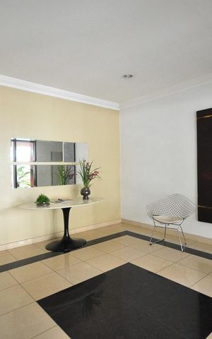 Apartamento à venda com 145m², 3 quartos e 2 vagasHall Social