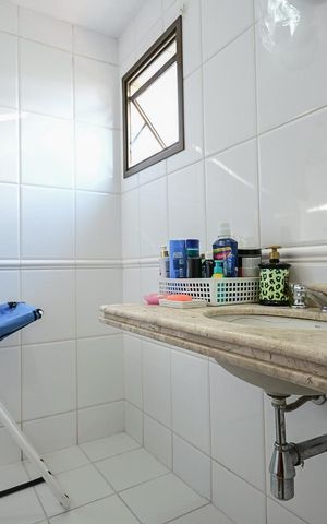 Apartamento à venda com 145m², 3 quartos e 2 vagasBanheiro da Suíte  3