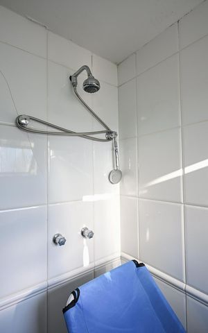 Apartamento à venda com 145m², 3 quartos e 2 vagasChuveiro do banheiro da Suíte 3