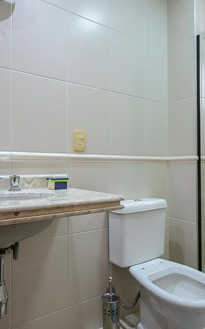 Apartamento à venda com 145m², 3 quartos e 2 vagasBanheiro Suíte 2