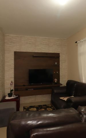 Casa à venda com 138m², 4 quartos e 2 vagasSala da Casa 1