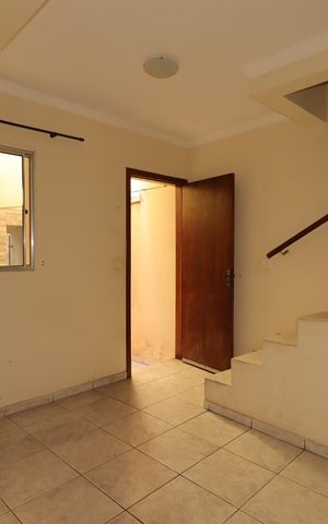 Casa à venda com 138m², 4 quartos e 2 vagasSala da Casa 2