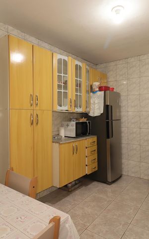 Casa à venda com 138m², 4 quartos e 2 vagasCozinha da Casa 1
