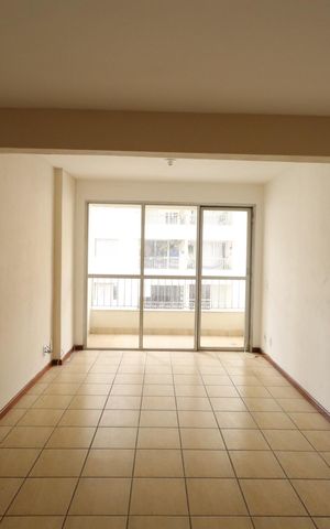 Apartamento à venda com 70m², 2 quartos e 1 vagaSala