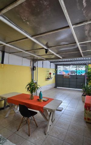 Casa para alugar com 105m², 2 quartos e 2 vagas Casa para alugar com 105m², 2 quartos e 2 vagasGaragem