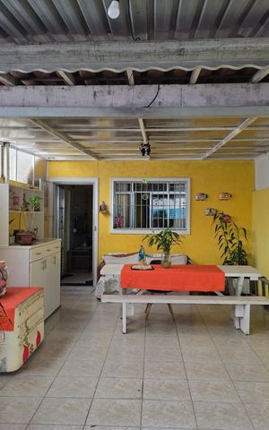 Casa para alugar com 105m², 2 quartos e 2 vagas Casa para alugar com 105m², 2 quartos e 2 vagasGaragem