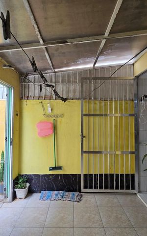 Casa para alugar com 105m², 2 quartos e 2 vagas Casa para alugar com 105m², 2 quartos e 2 vagasÁrea de Serviço