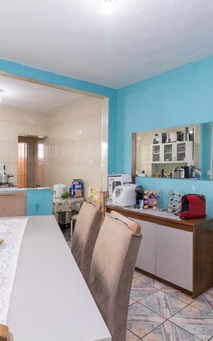 Casa à venda com 140m², 2 quartos e 1 vaga Casa à venda com 140m², 2 quartos e 1 vagaCozinha