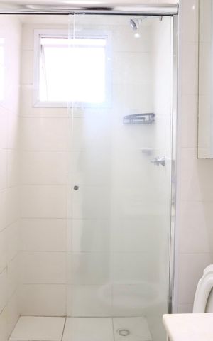 Apartamento para alugar com 55m², 2 quartos e 1 vaga Apartamento para alugar com 55m², 2 quartos e 1 vagaBanheiro do Quarto 1