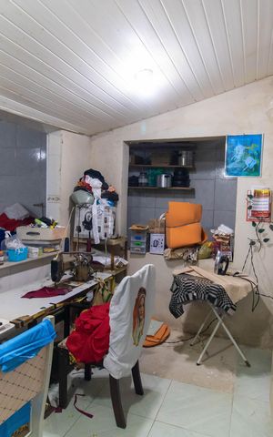 Casa à venda com 160m², 4 quartos e 1 vaga Casa à venda com 160m², 4 quartos e 1 vagaCozinha
