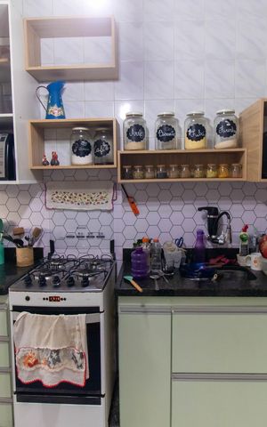 Casa à venda com 160m², 4 quartos e 1 vaga Casa à venda com 160m², 4 quartos e 1 vagaCozinha
