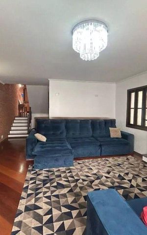 Casa para alugar com 265m², 3 quartos e 2 vagas Casa para alugar com 265m², 3 quartos e 2 vagasSala