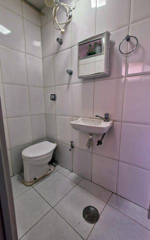 Apartamento à venda com 99m², 2 quartos e 1 vaga Apartamento à venda com 99m², 2 quartos e 1 vagaBanheiro