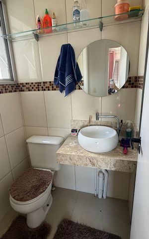 Apartamento à venda com 49m², 2 quartos e 1 vaga Apartamento à venda com 49m², 2 quartos e 1 vagaBanheiro
