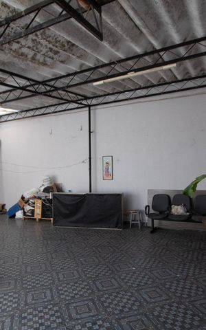 Casa para alugar com 170m², 3 quartos e 4 vagasQuintal 