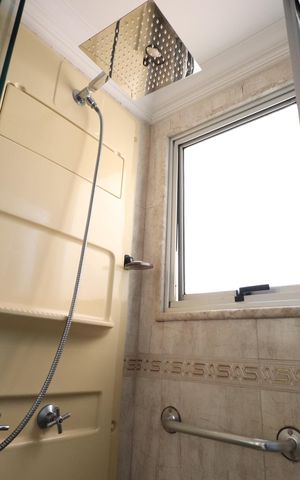 Apartamento à venda com 66m², 3 quartos e 2 vagasBanheiro Social
