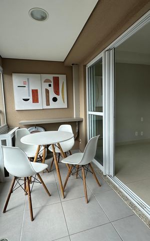 Apartamento para alugar com 42m², 1 quarto e 1 vagaVaranda