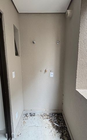 Apartamento à venda com 56m², 2 quartos e 1 vaga Apartamento à venda com 56m², 2 quartos e 1 vagaÁrea de Serviço - Varanda