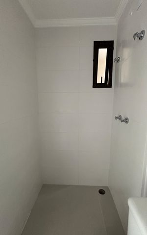 Apartamento à venda com 56m², 2 quartos e 1 vaga Apartamento à venda com 56m², 2 quartos e 1 vagaBanheiro