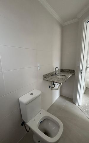 Apartamento à venda com 56m², 2 quartos e 1 vaga Apartamento à venda com 56m², 2 quartos e 1 vagaBanheiro da Suíte
