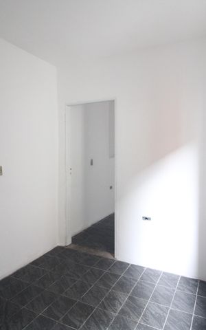Casa para alugar com 50m², 1 quarto e sem vagaSala