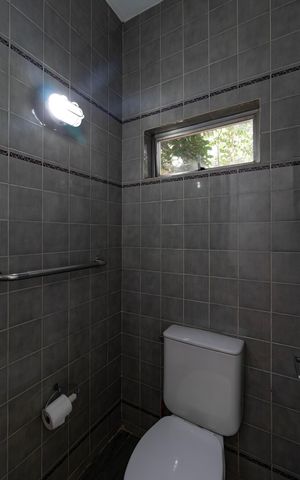 Casa para alugar com 598m², 4 quartos e 3 vagas Casa para alugar com 598m², 4 quartos e 3 vagasLavabo