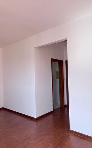 Apartamento à venda com 76m², 3 quartos e 2 vagassala 