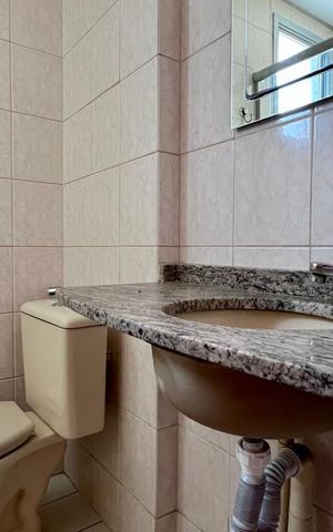 Apartamento à venda com 76m², 3 quartos e 2 vagasbanho