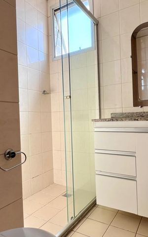 Apartamento à venda com 76m², 3 quartos e 2 vagasbanho