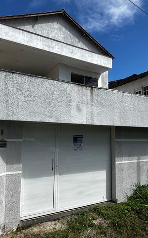 Casa para alugar com 250m², 4 quartos e 2 vagas Casa para alugar com 250m², 4 quartos e 2 vagasPlaquinha