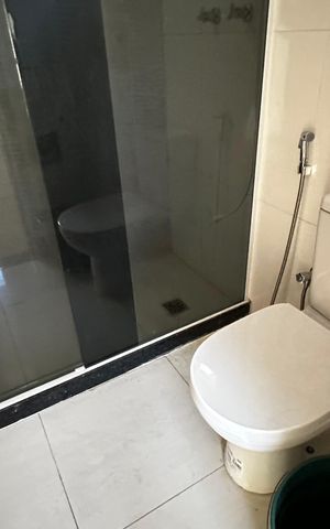 Casa para alugar com 250m², 4 quartos e 2 vagas Casa para alugar com 250m², 4 quartos e 2 vagasBanheiro