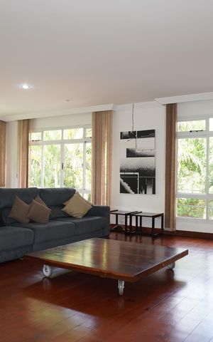 Casa para alugar com 400m², 5 quartos e 4 vagas Casa para alugar com 400m², 5 quartos e 4 vagasSala 3