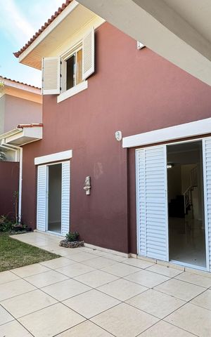 Casa à venda com 249m², 3 quartos e 3 vagas