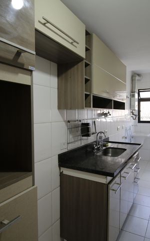 Apartamento à venda com 66m², 2 quartos e 1 vagaCozinha