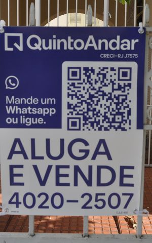 Casa de condomínio à venda com 150m², 3 quartos e 3 vagasPlaca