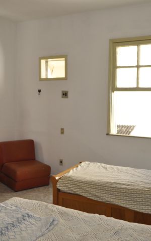 Casa de condomínio à venda com 150m², 3 quartos e 3 vagasQuarto 4